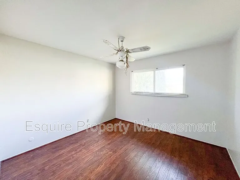 1016 Sespe Ave — Photo 10