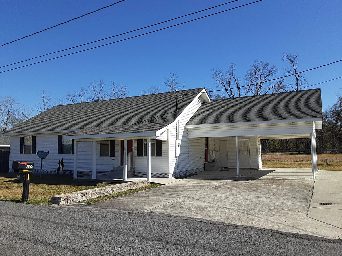 Building Photo - 124 Simoneaux Ln