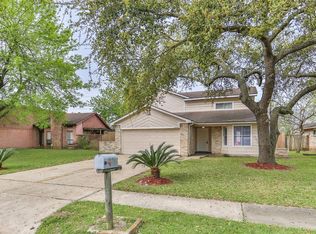 16802 Rippling Mill Dr, Sugar Land, TX 77498