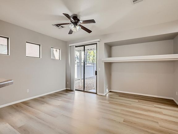 5th image of 648 W Vincents Dream Ave