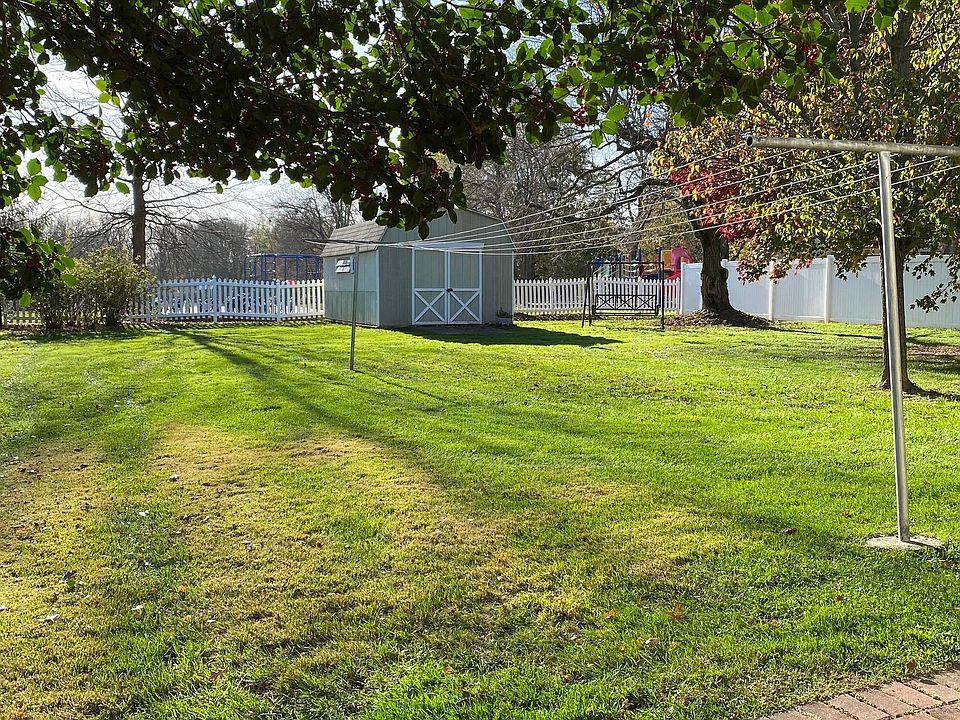 1104 Pinegrove Ave, Lansdale, PA 19446 Zillow