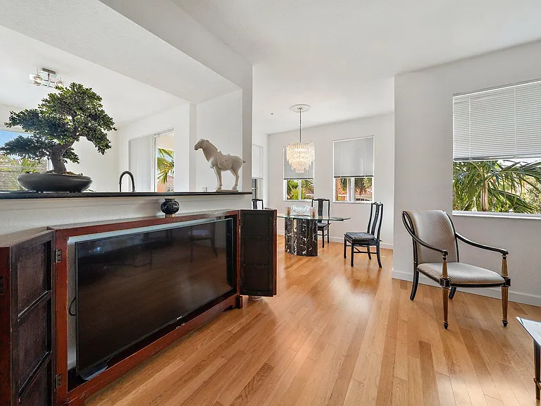 11011 Legacy Ln #306 — Photo 4