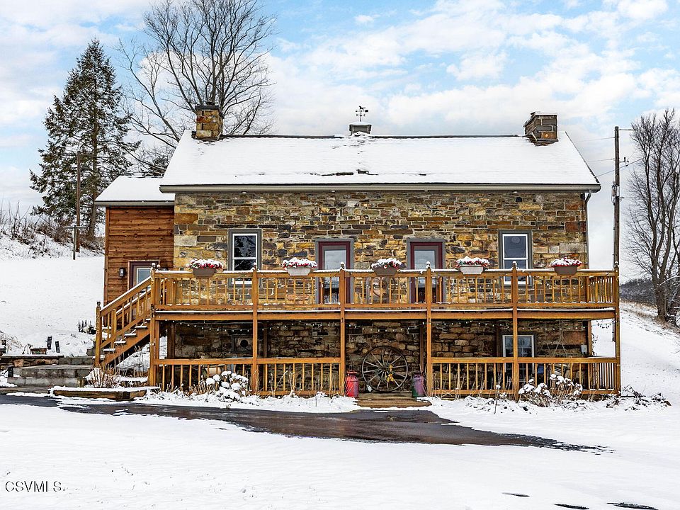 1st image of 2446 Center Rd