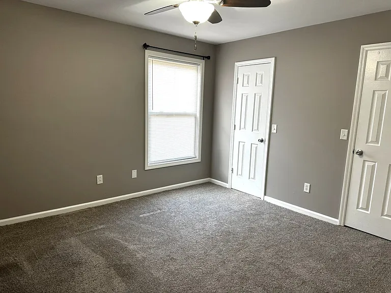 46 Sagebrush Apts — Photo 7