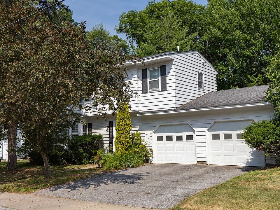 1st image of 192 Killarney Drive