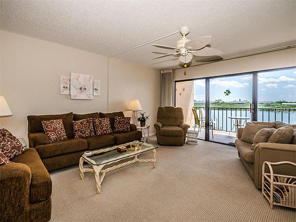 5th image of 19725 Gulf Blvd APT 104