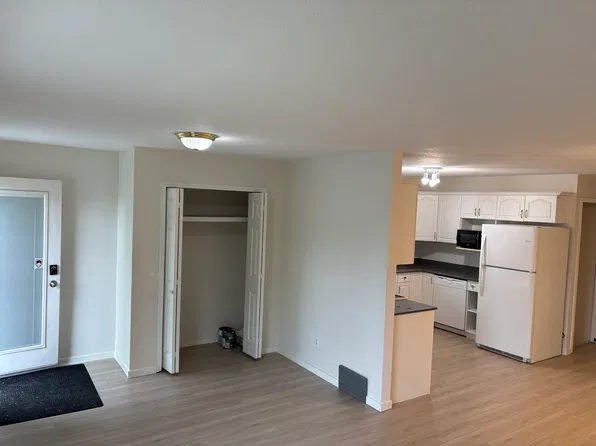 11930 80th St NW, Edmonton, AB T5B 2N7