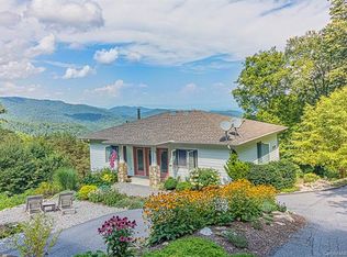 22 Mount Soma Blvd, Clyde, NC 28721
