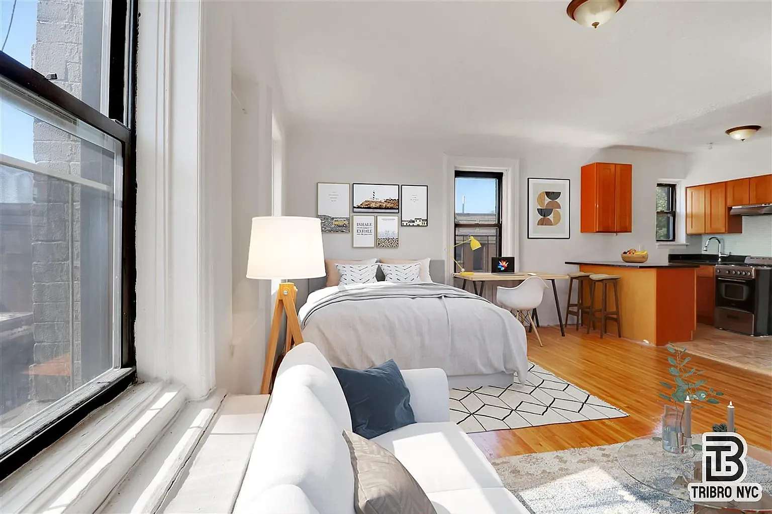 2515 Olinville Avenue — Photo 3