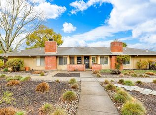 16 Woodgreen St, Santa Rosa, CA 95409