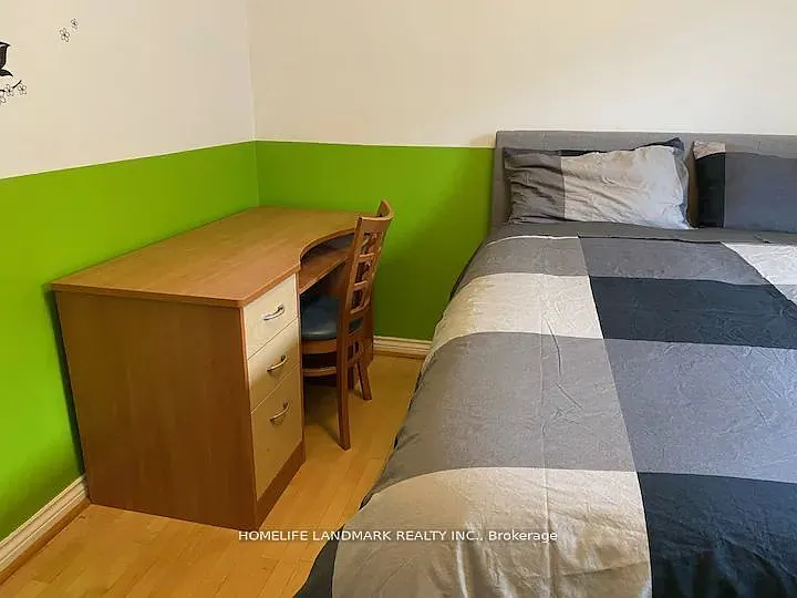 1 bed, $1,000 — Photo 3