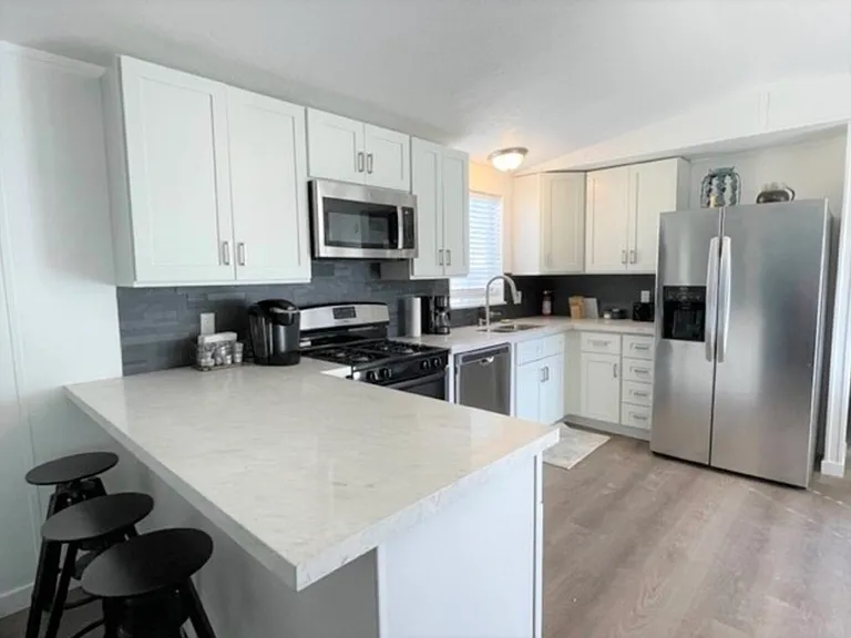 13275 S Minuteman Dr #26 — Photo 5