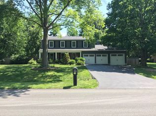 800 Old Farm Rd, Columbus, OH 43213