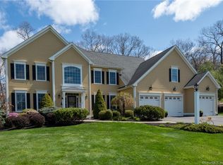 102 Atwater Rd, Collinsville, CT 06019