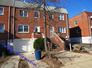 18603 Henderson Ave, Hollis, NY 11423