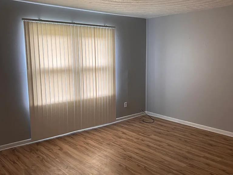 4029 Holly Cove Dr — Photo 2
