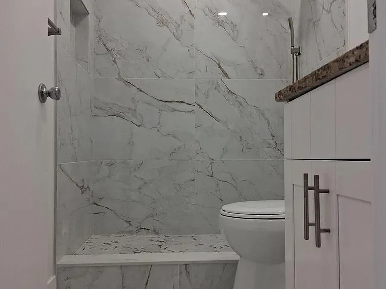 2100 Springdale Blvd #303 — Photo 38