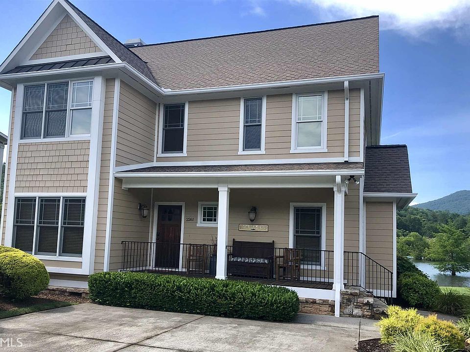 1st image of 2261 Eastgate Dr