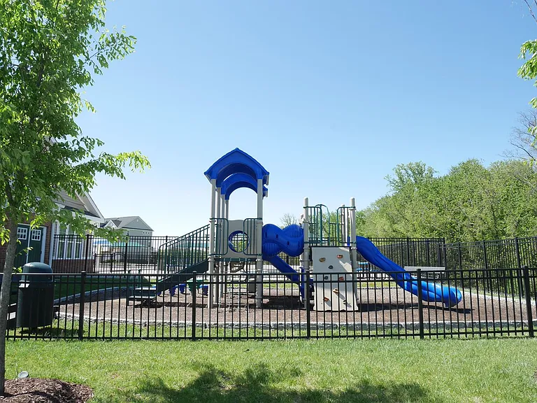 9455 Virginia Jane Way — Photo 24