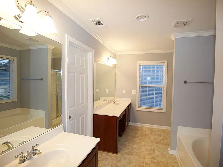 7897 The Lakes Point — Photo 35