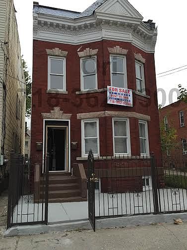1st image of 746 E 223rd St