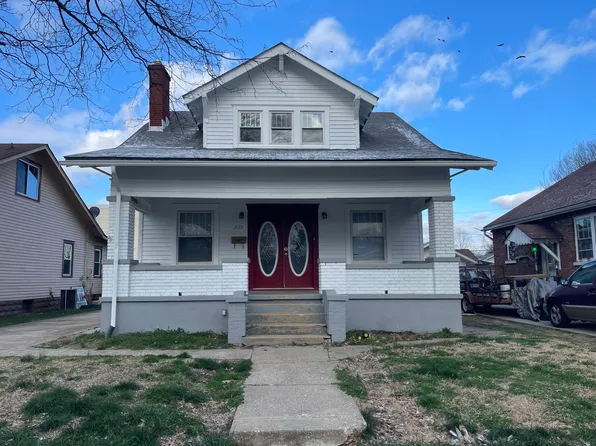 225 S Oak St, Clarksville, IN 47129