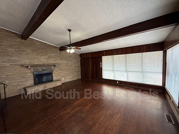 3rd image of 3069 Homewood Dr