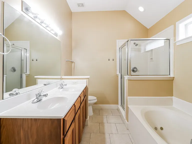 1489 McAllen Cv — Photo 12