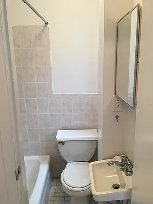 Rented by Jeffrey Mark Peckage Inc. | media 19