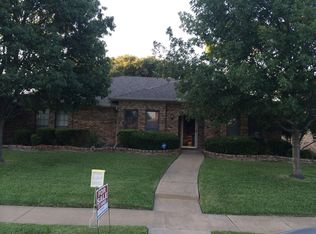1215 Terrace Dr, Mesquite, TX