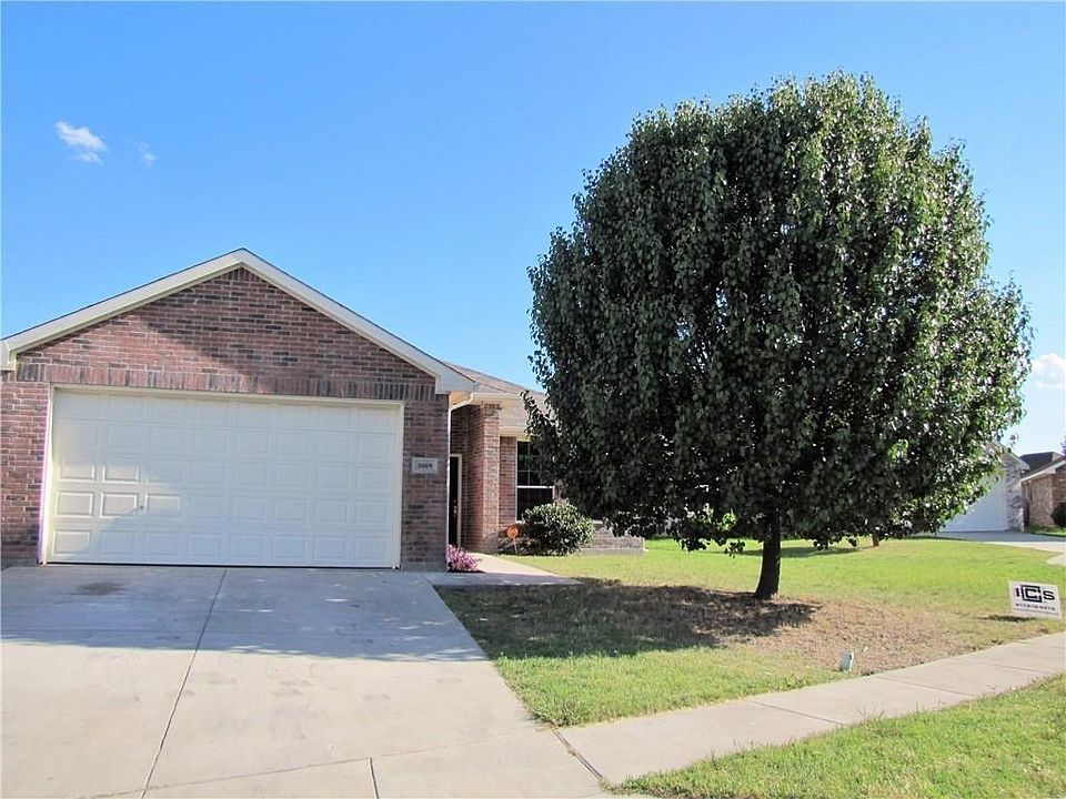 1st image of 5009 Lake Valley Ct