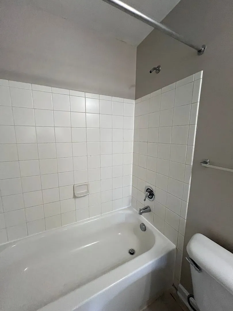 21-2114 CT Properties — Photo 1