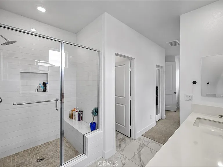 302 Fawn St — Photo 21