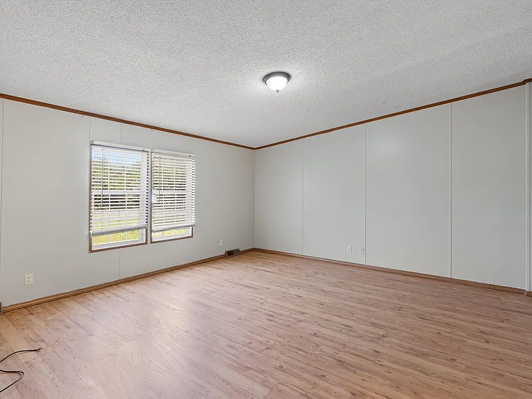24609 Sheep Hollow Trl — Photo 16