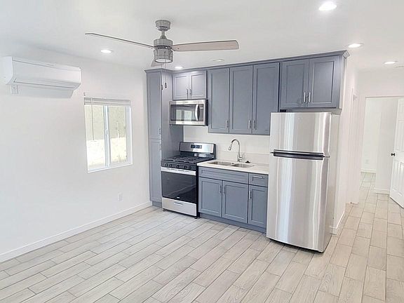 2nd image of 6130 N Walnut Ave #A