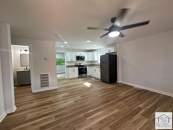 5th image of 165 Wingfield Orchard Rd
