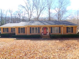 132 Kingston Rd, Greenwood, SC 29649