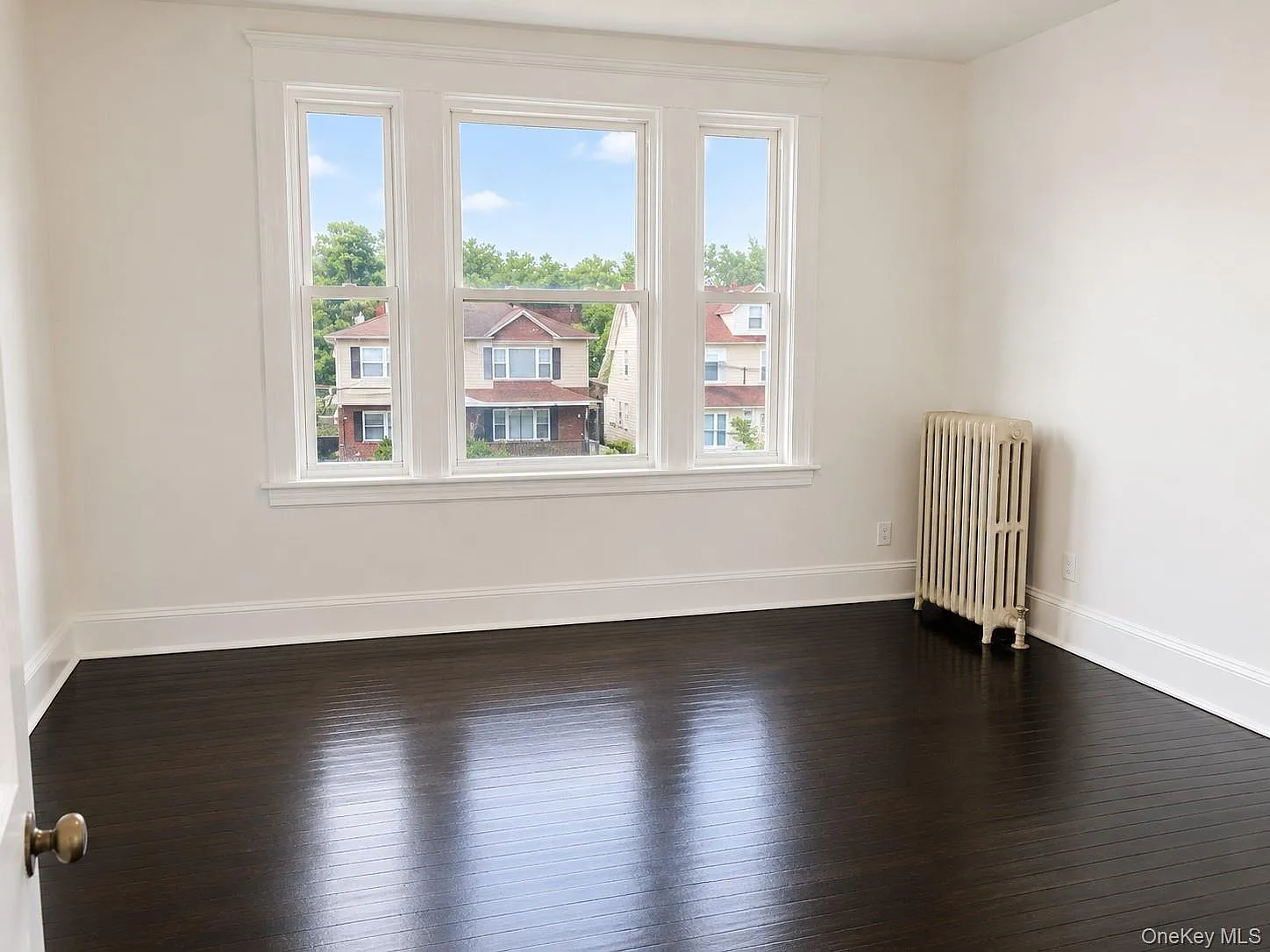 640 S 6th Avenue, Mount Vernon, NY 10550 — Photo 3
