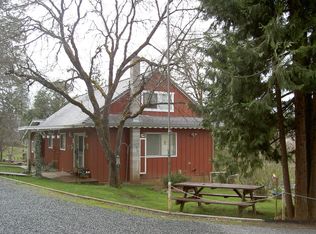 1711 Pleasant Valley Rd, Merlin, OR 97532