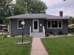 1205 10th Ave SE, Jamestown, ND 58401