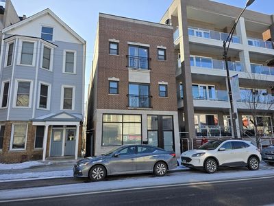 2147 W Belmont Ave, Chicago, IL, 60618