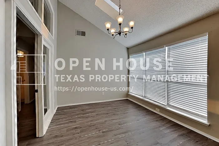 6222 Sasaki Way — Photo 17