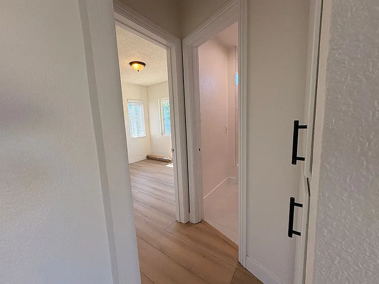 15635 Curtis Ave #1 — Photo 10