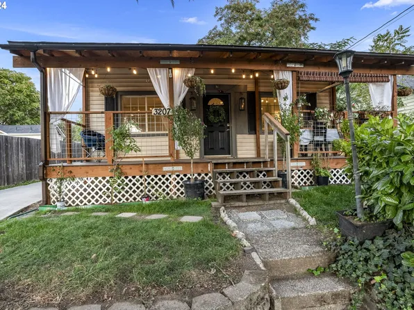 3207 S St, Vancouver, WA 98663