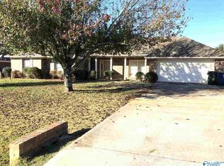 121 Word Ln, Harvest, AL 35749