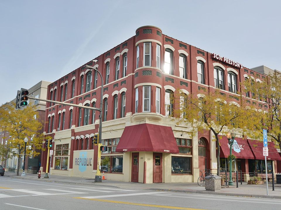 1st image of 223 Cedar Ave S APT 22