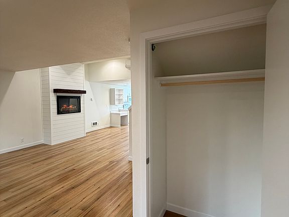 2nd image of 1050 NE Butler Market Rd APT 20