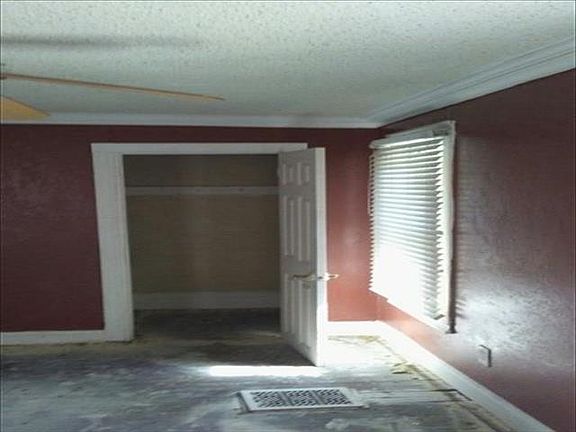 5th image of 316 Myrtle Ave