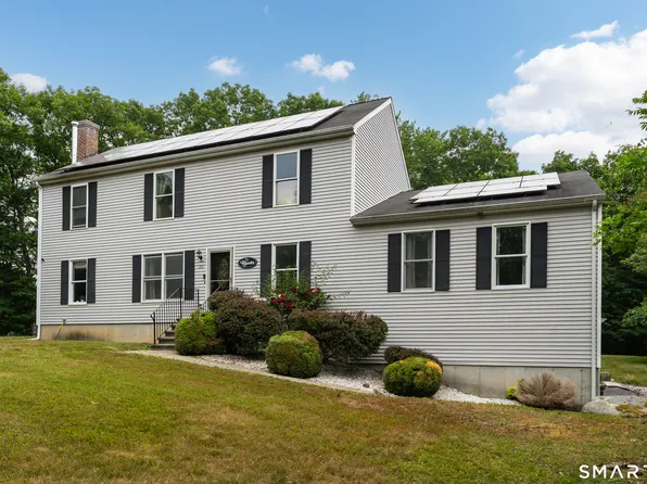 20 Airline Road, Clinton, CT 06413