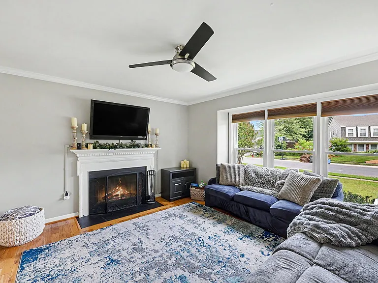 4316 Silas Hutchinson Dr — Photo 4